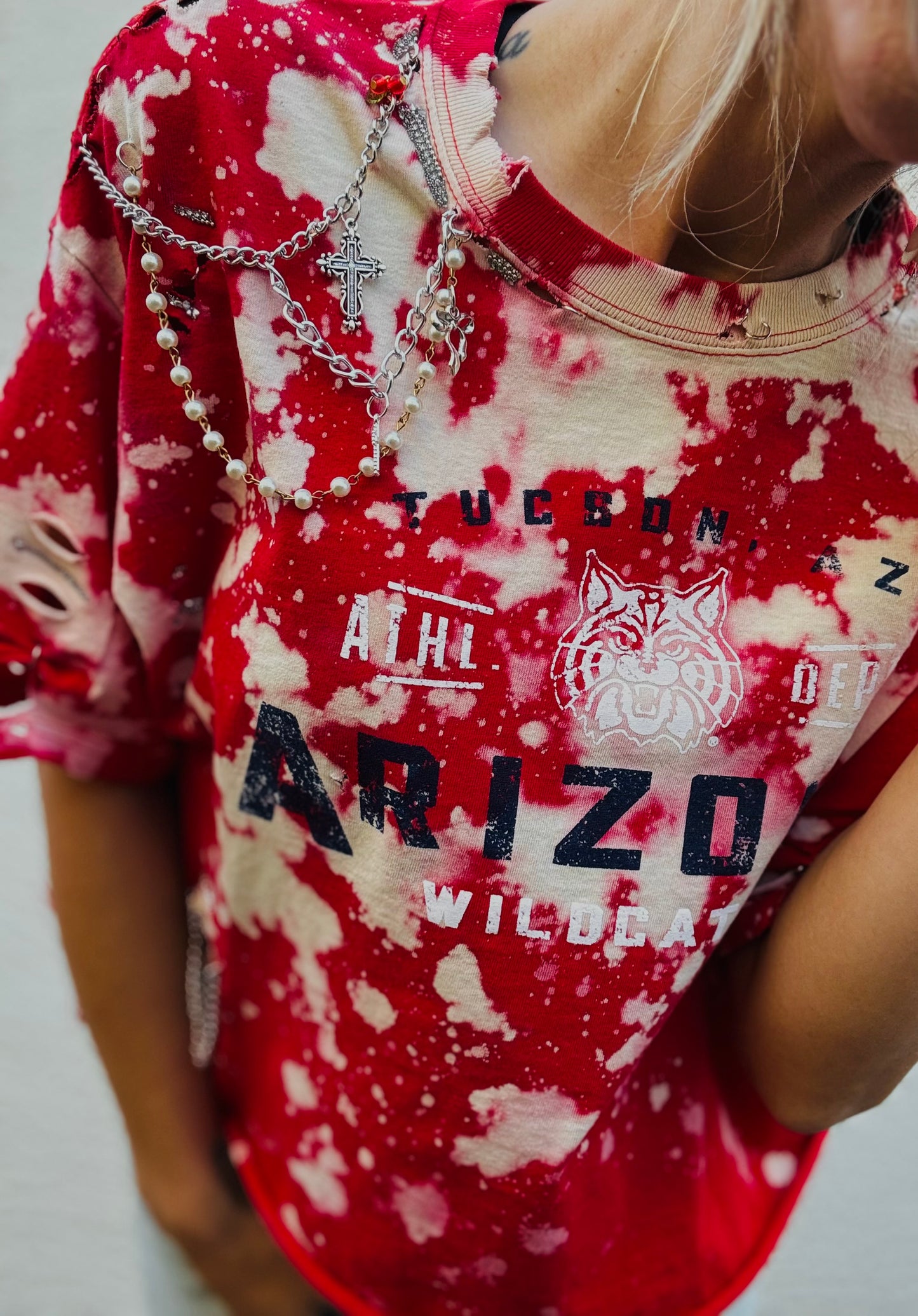 VTS- bombshell kitty Vixen Tshirt