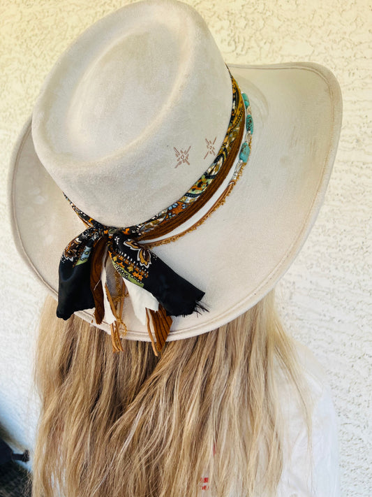Long live cowgirl gambler