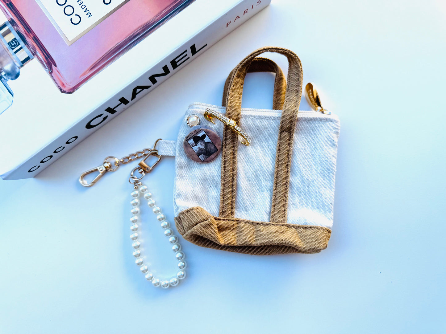 BFS- mini tote bag charm 6