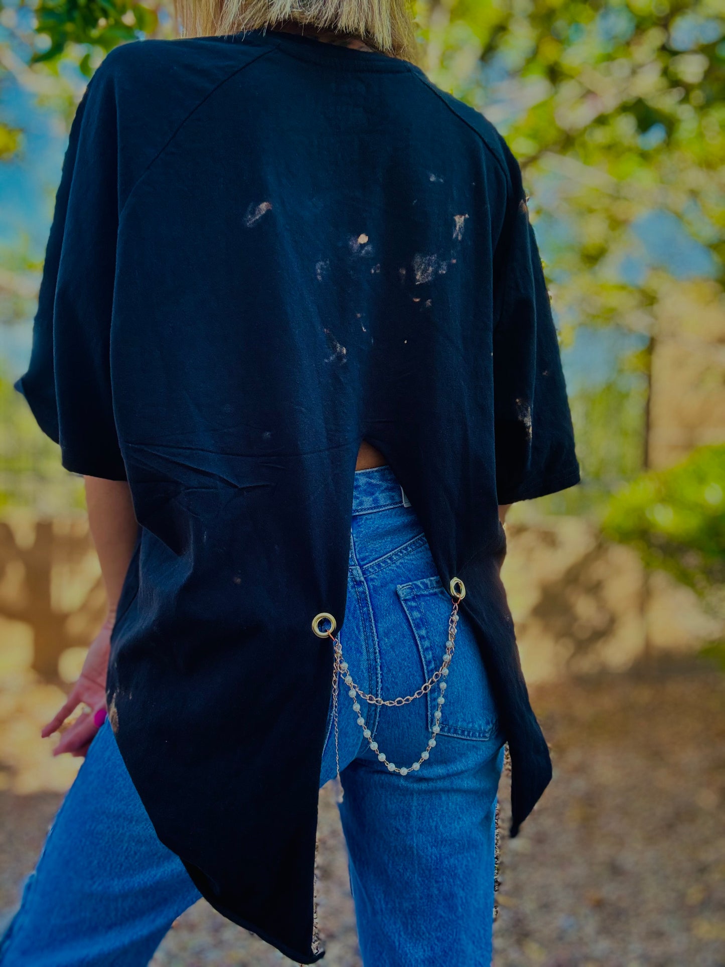 TEE-RHINESTONE I’m a little crazy but the worlds insane  - slit 1/2 back chain work rhinestoned collar lightning bolt charm pocket stitched rhinestones HUSBAND POCKET TEE XL