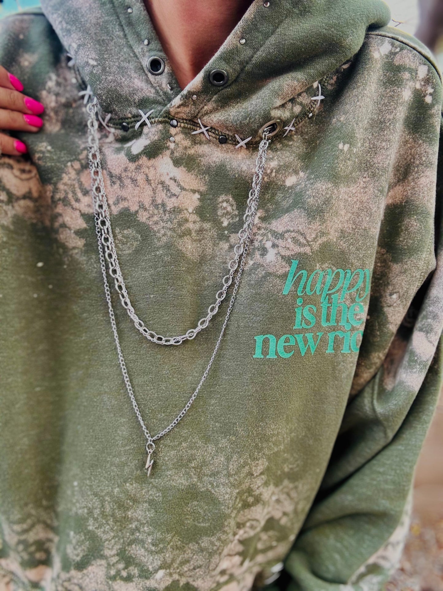 CD- NECKLACE Hoodie happy is the new rich  - lace vintage wash+ Men’s unisex size 2XL- Cut off bottom band hem