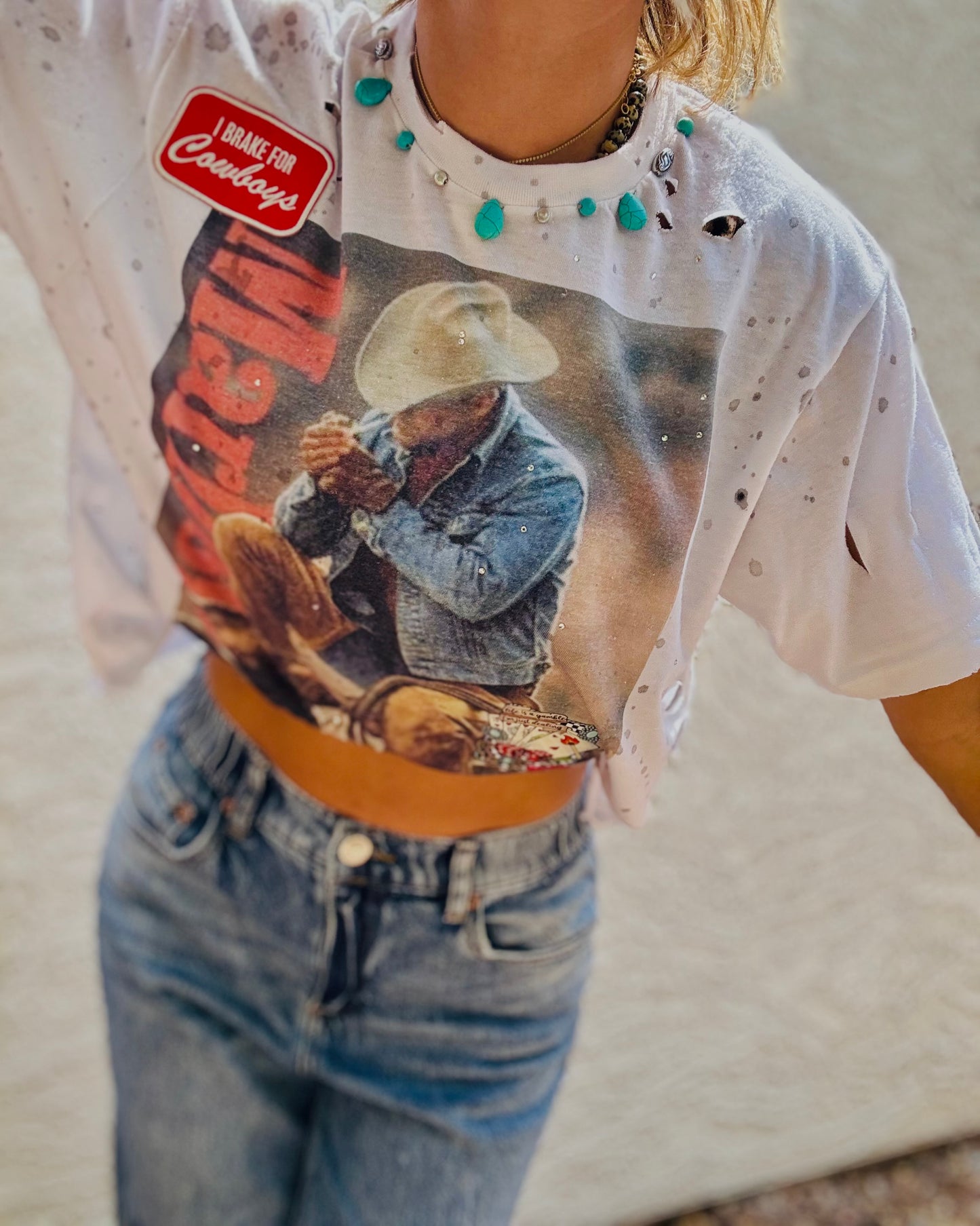 TEE-MARBCOWBOY BEADED COLLAR - DAD TEE MEDIUM