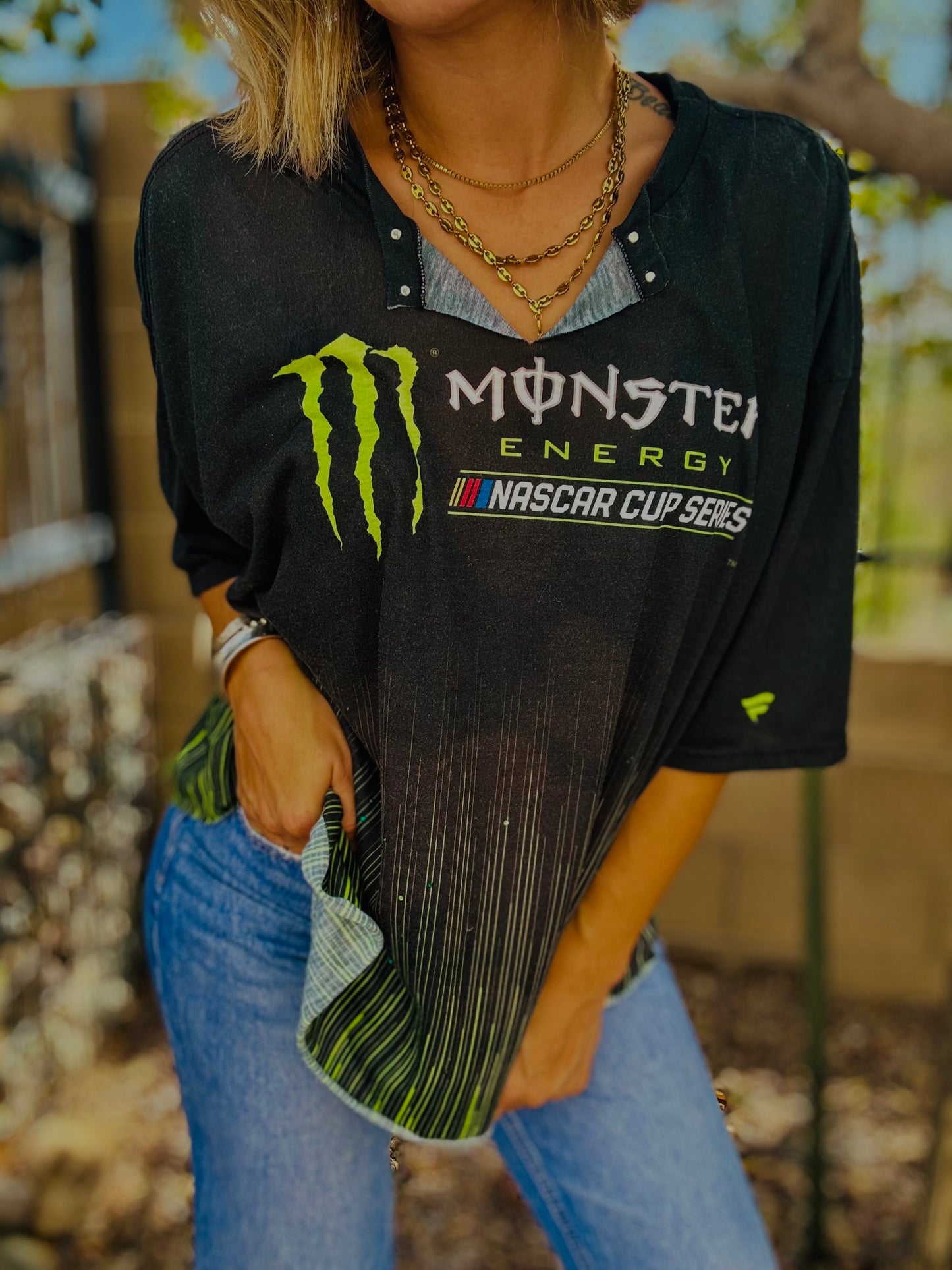 TEE- mean green+DAD TEE XL split back chains