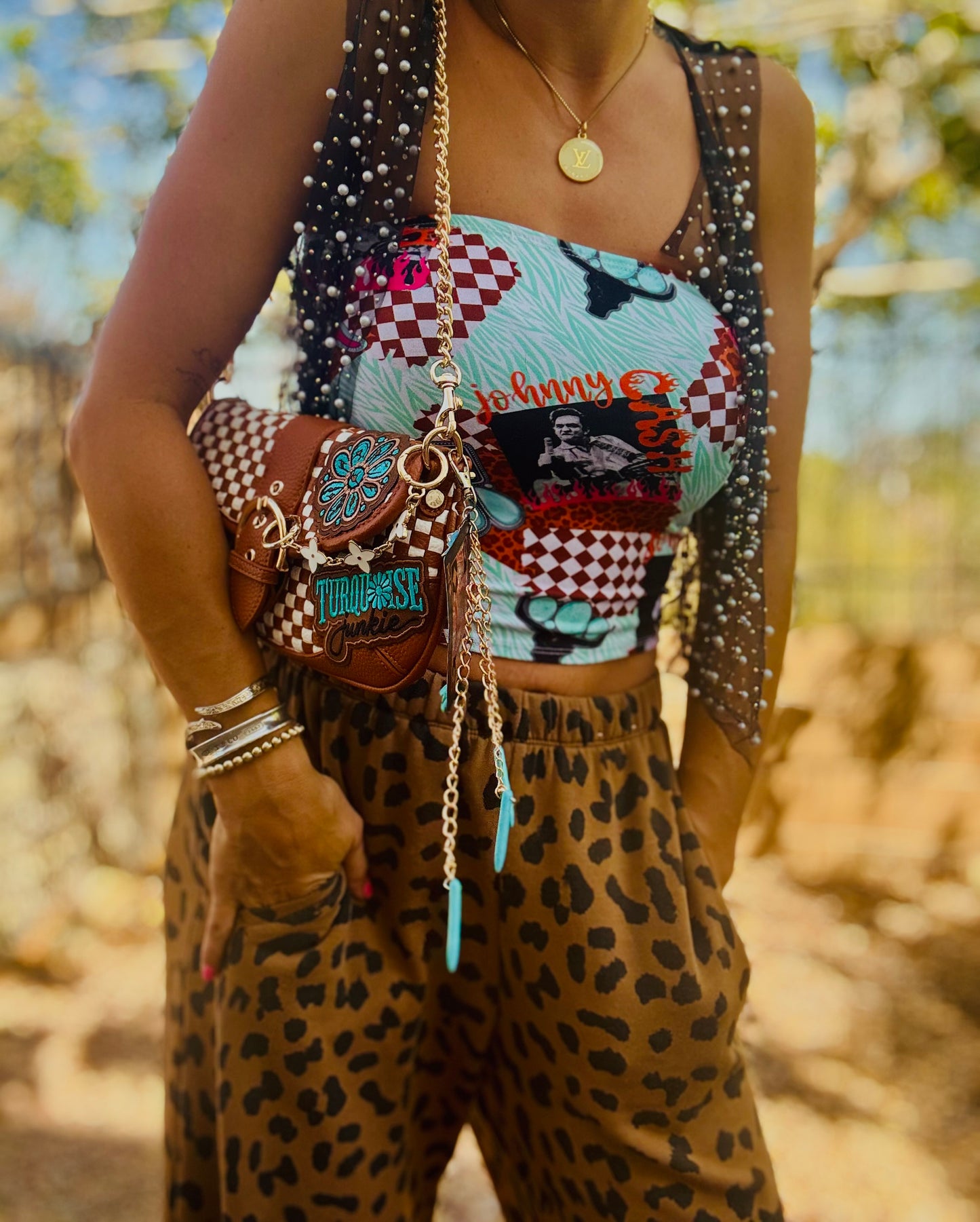 CD- turquoise junkie +2-1 ** The Peoria** 3 STRAPS INLUDED - can be worn 4 ways
