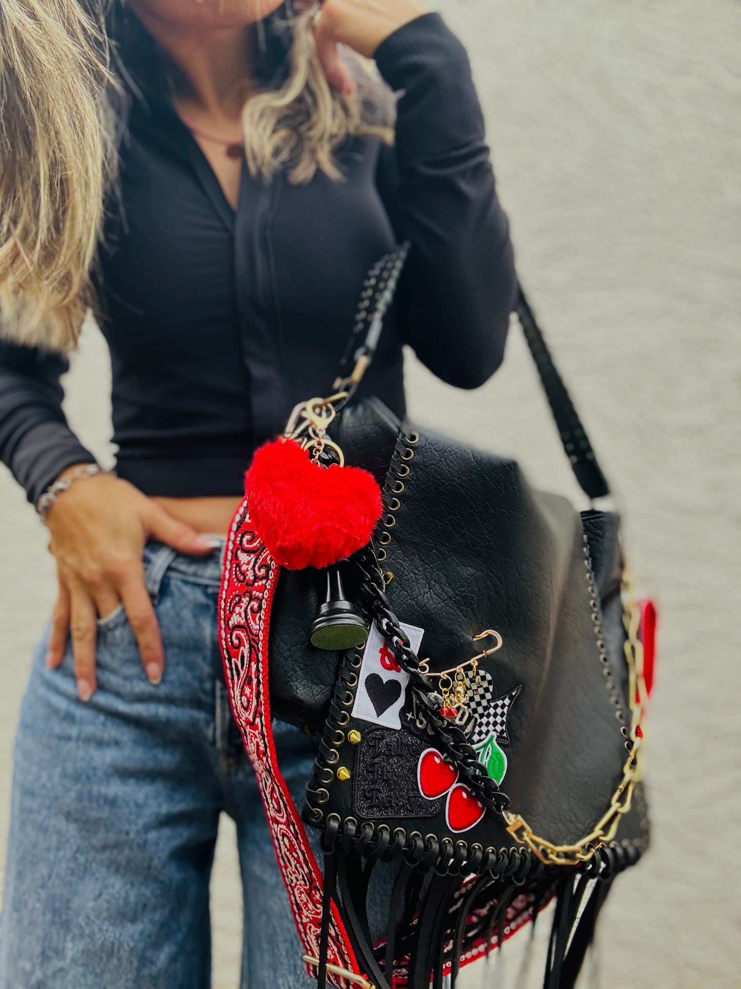 AM- all hail, the queen TAKE IT EASY BLACK ￼- crossbody strap included** The Jerome**