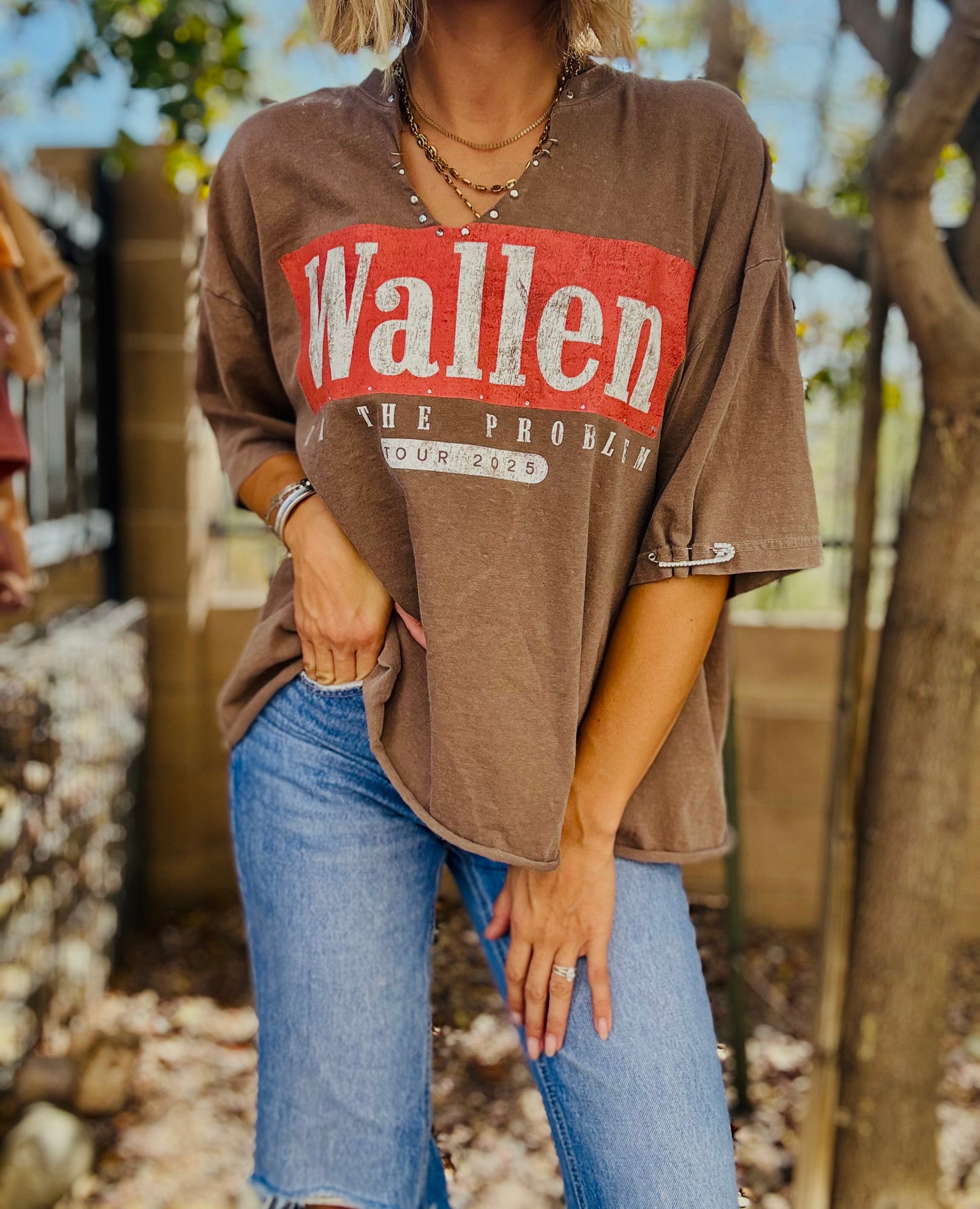 TEE-PROBLEM BAND  BEADED COLLAR VINTAGE GREY +DAD TEE XL CROPPED OPEN BACK CHAINS
