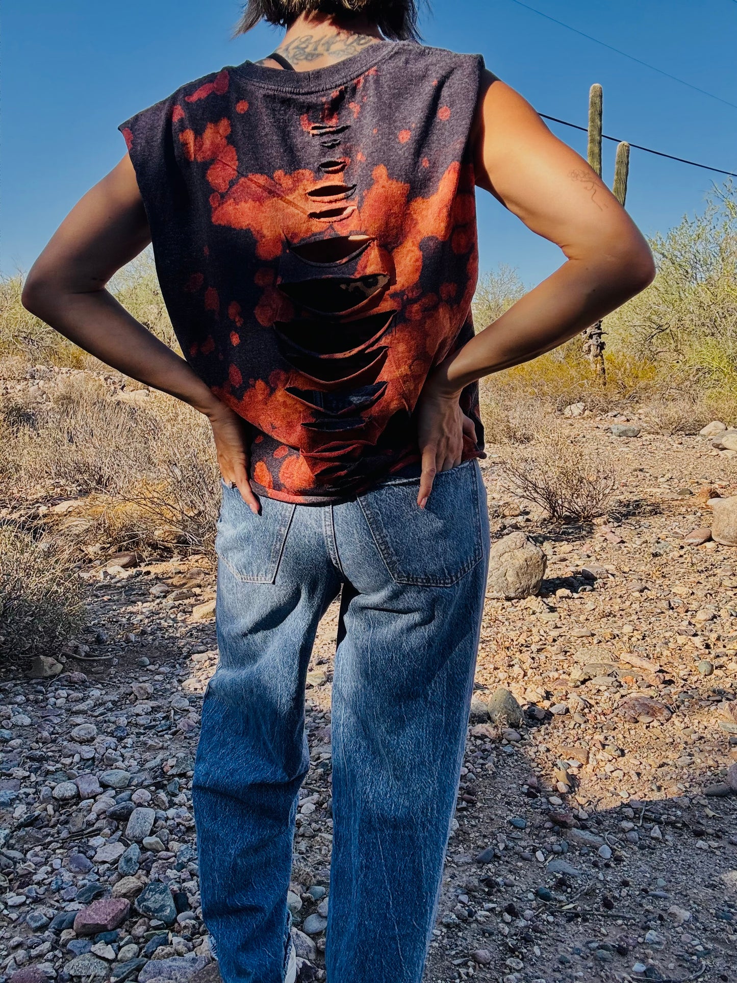 HD-MIND YOUR OWN MOTHERHOOD - DARK GREY RUST DISTRESSED POCKET SHIRT - MENS MEDIUM CUT TO SLOUCHY TANK