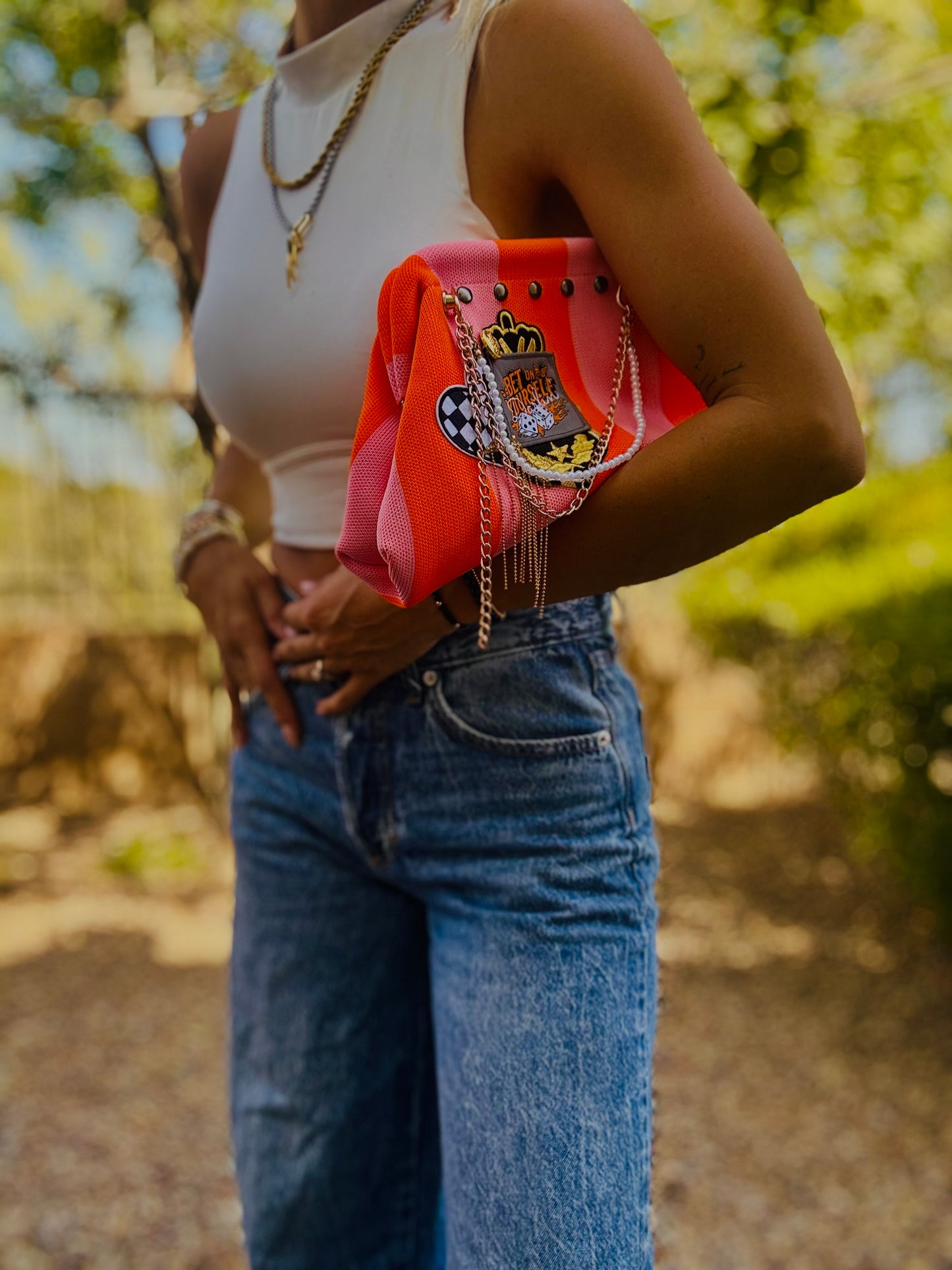 UM- BET ON YOURSELF PINK AND ORANGE STRIPES +** LIZZIE KISS CLUTCH￼**