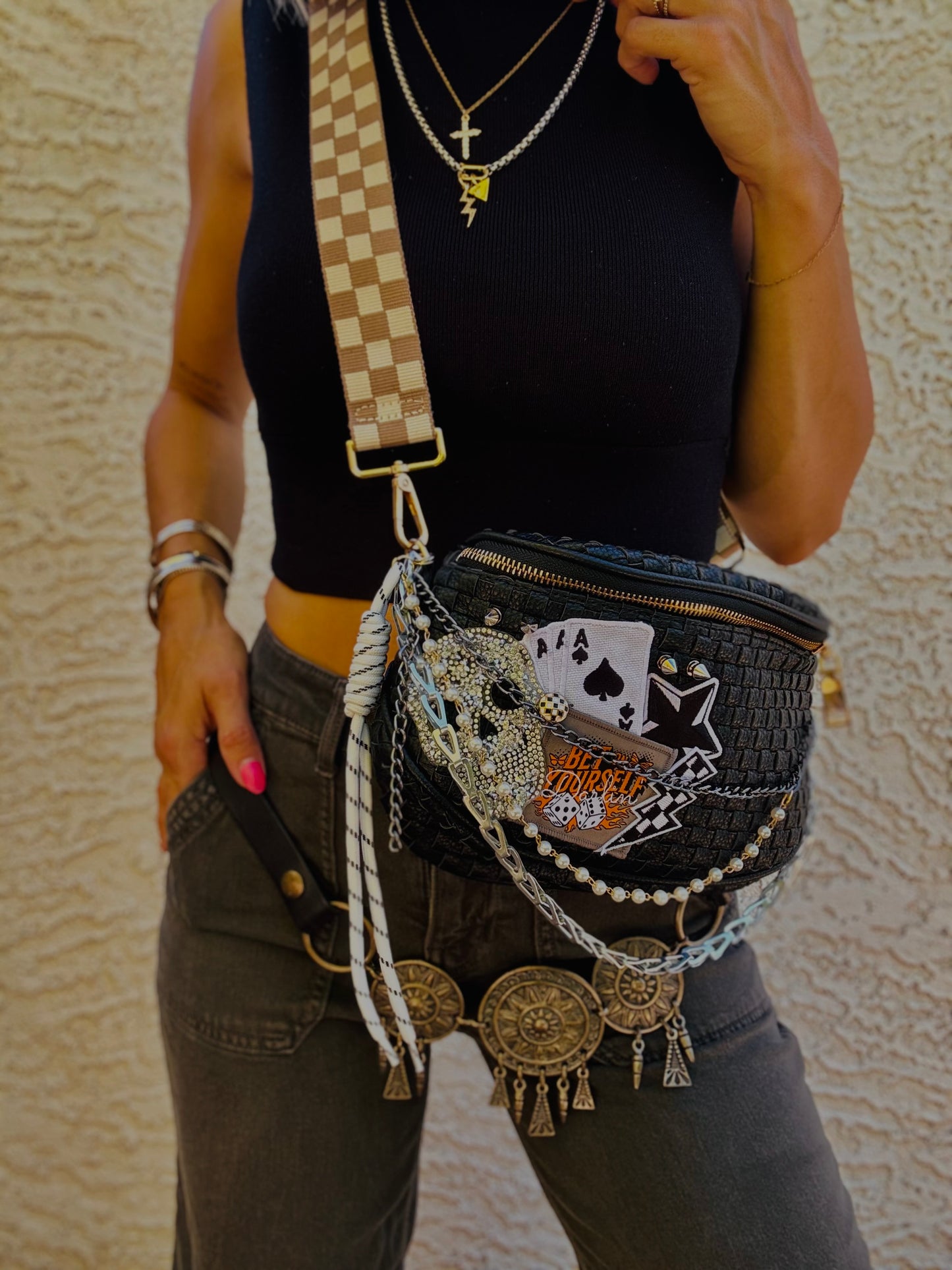 BBBC-bet on yourself ++ multiple buttons and charms￼+PHOENIX BAG