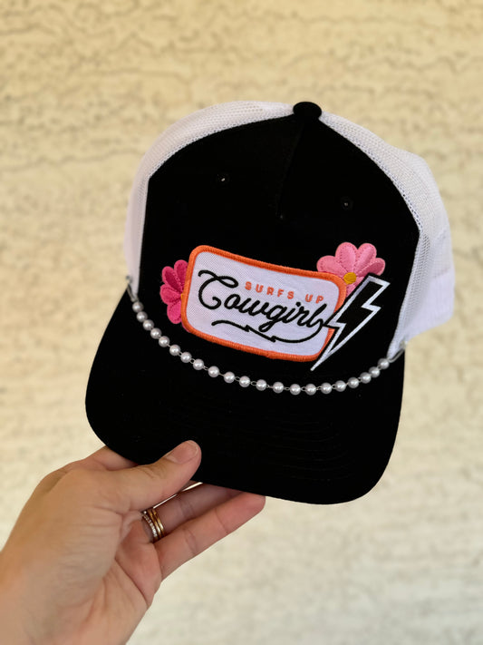 •CM Co. Cowgirl surf black and white
