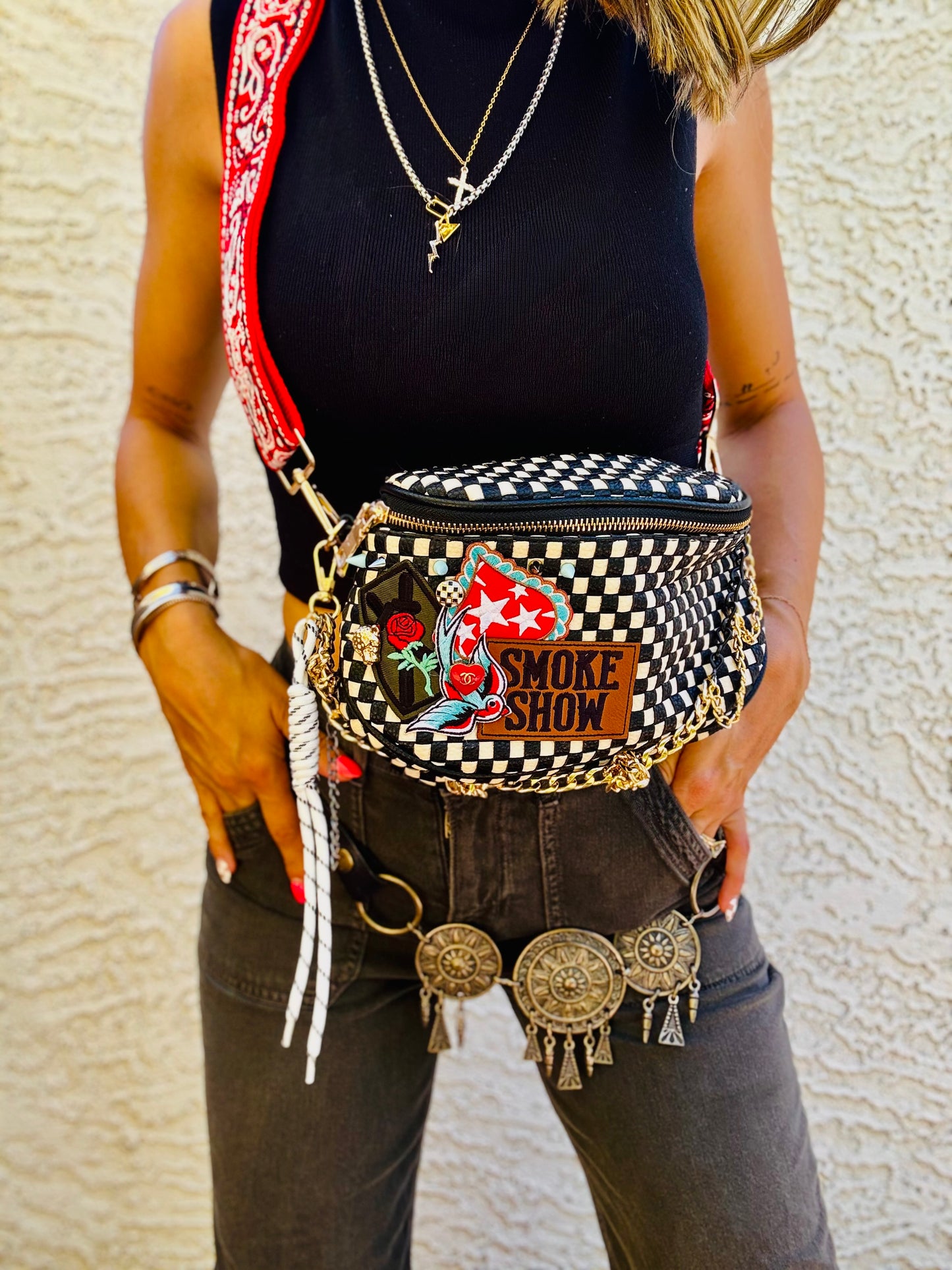 BBBC-smoke show vintage red and teal multiple buttons and charms ￼+PHOENIX BAG
