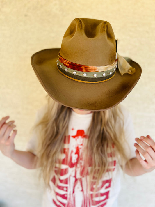 Mini Cowgirl AZ Pearl