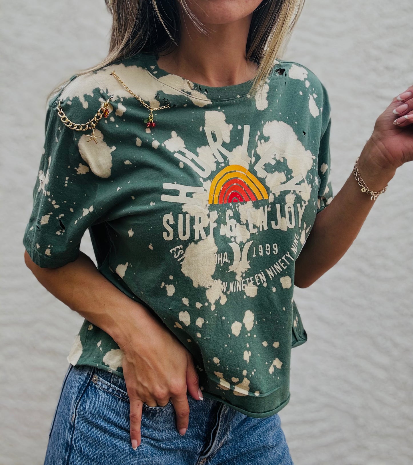VTS-  Beachy Babe + Vixen Tshirt