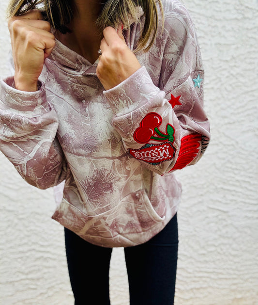 BBH-Camo Sweater+ Mama red howdy