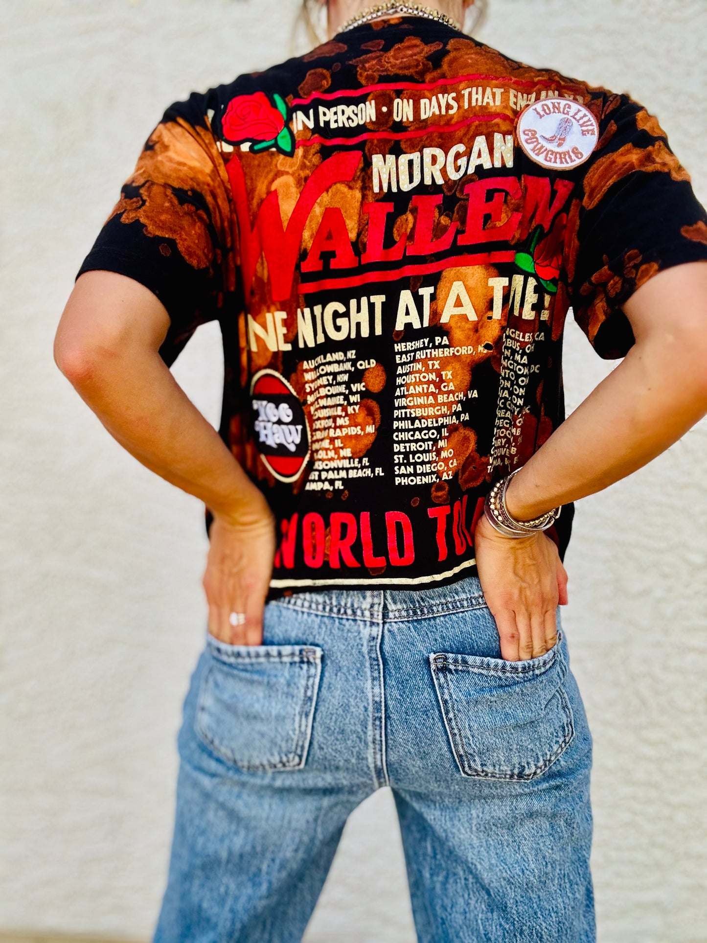 TEE-MW CONCERT BADDIE  - DAD TEE LARGE FITS LIKE MEDIUM