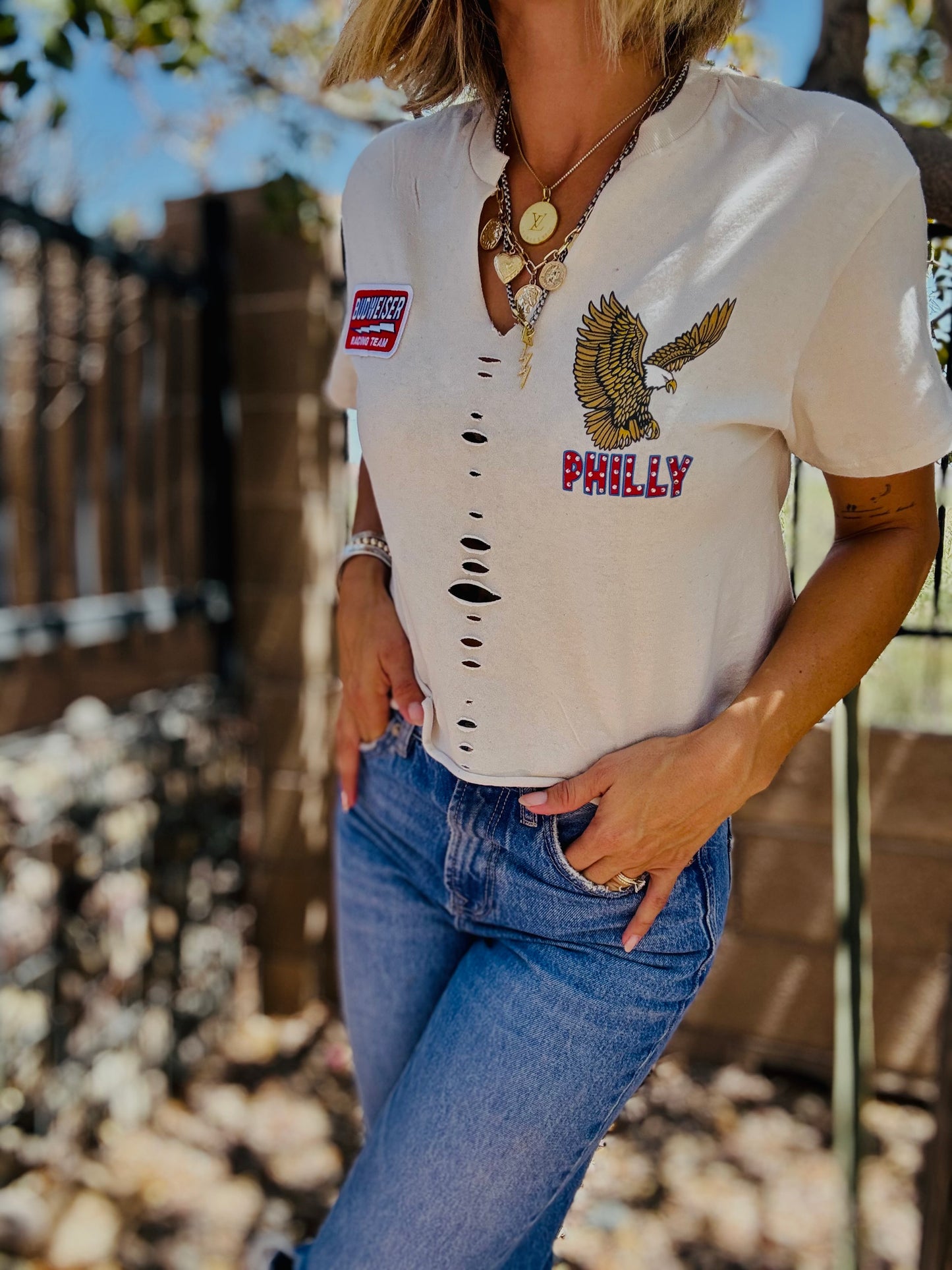 TEE-eagle Philly BABE - DAD TEE SMALL