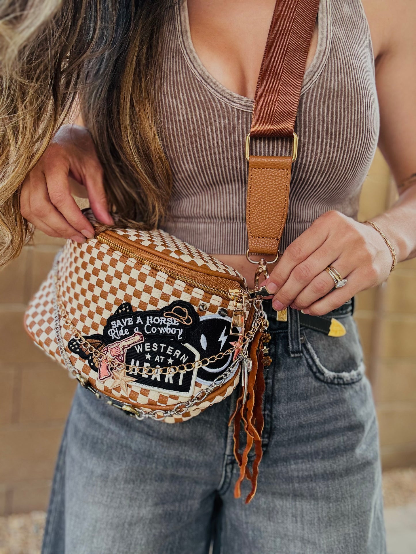 HR-Edgy Western At Heart OG+PHOENIX BAG