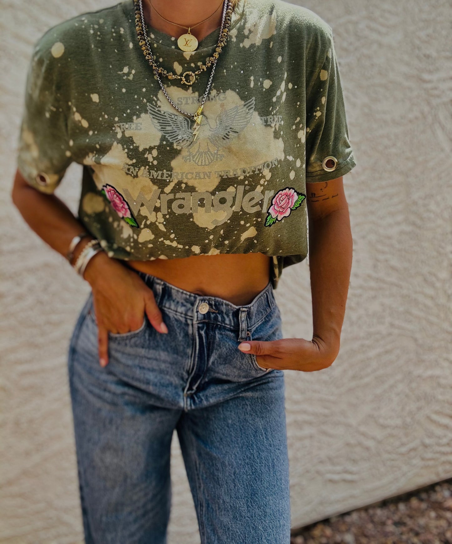 TEE-pink rose wrang metal sleeeves - DAD TEE SMALL