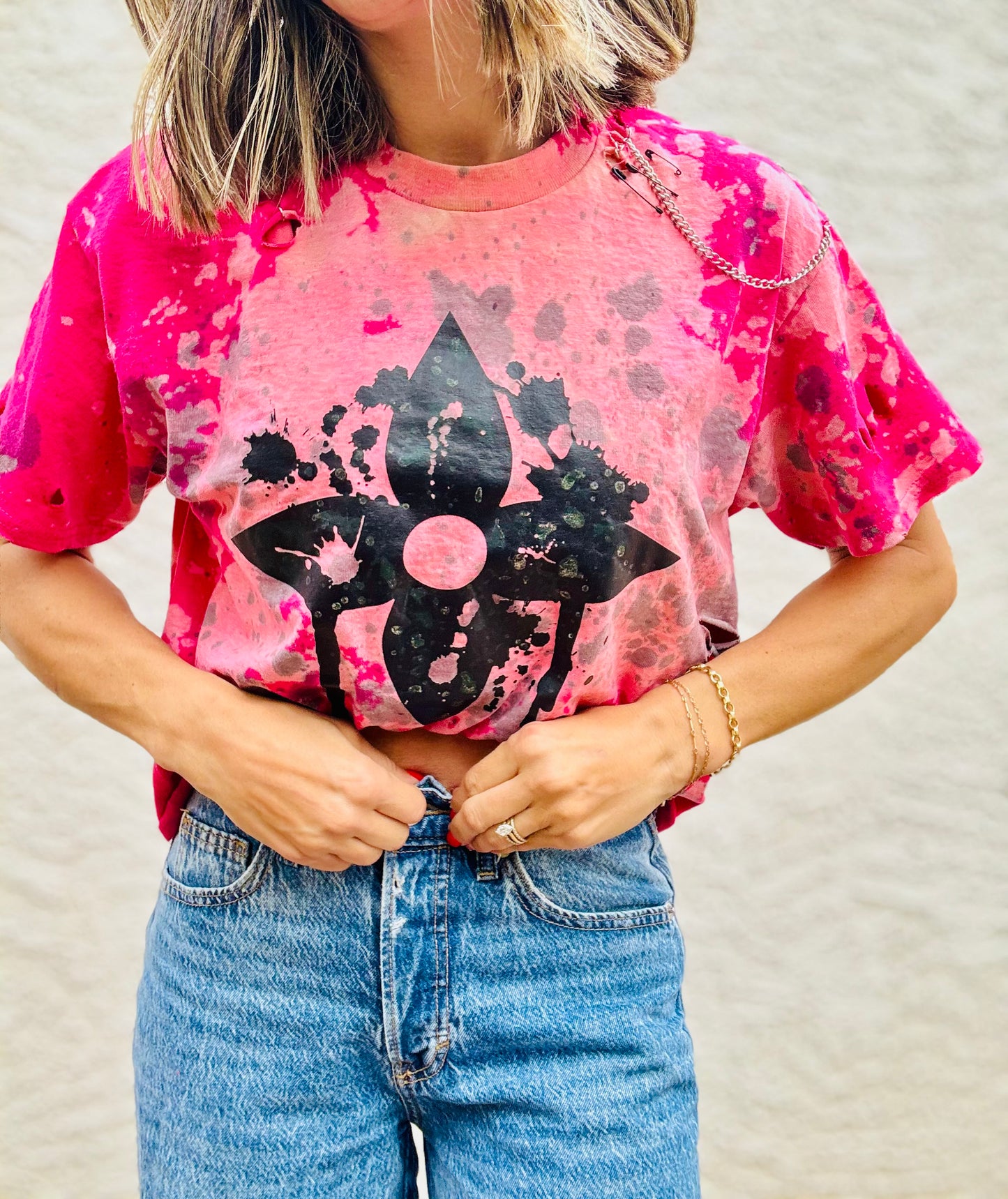 VTS- bombshell pink babe 1+ Vixen Tshirt